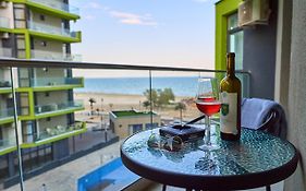 Ambient Holiday Apartment Beach Resort
